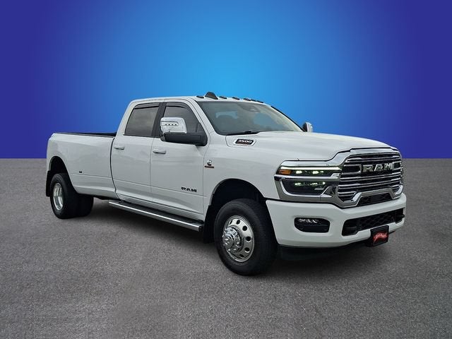 2025 RAM 3500 Laramie Crew Cab 4x4 8' Box