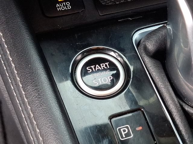 2023 Nissan Kicks SR Xtronic CVT