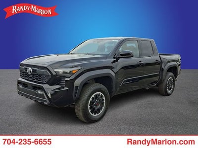 2025 Toyota Tacoma 4WD SR