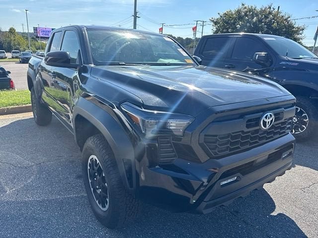 2025 Toyota Tacoma 4WD SR