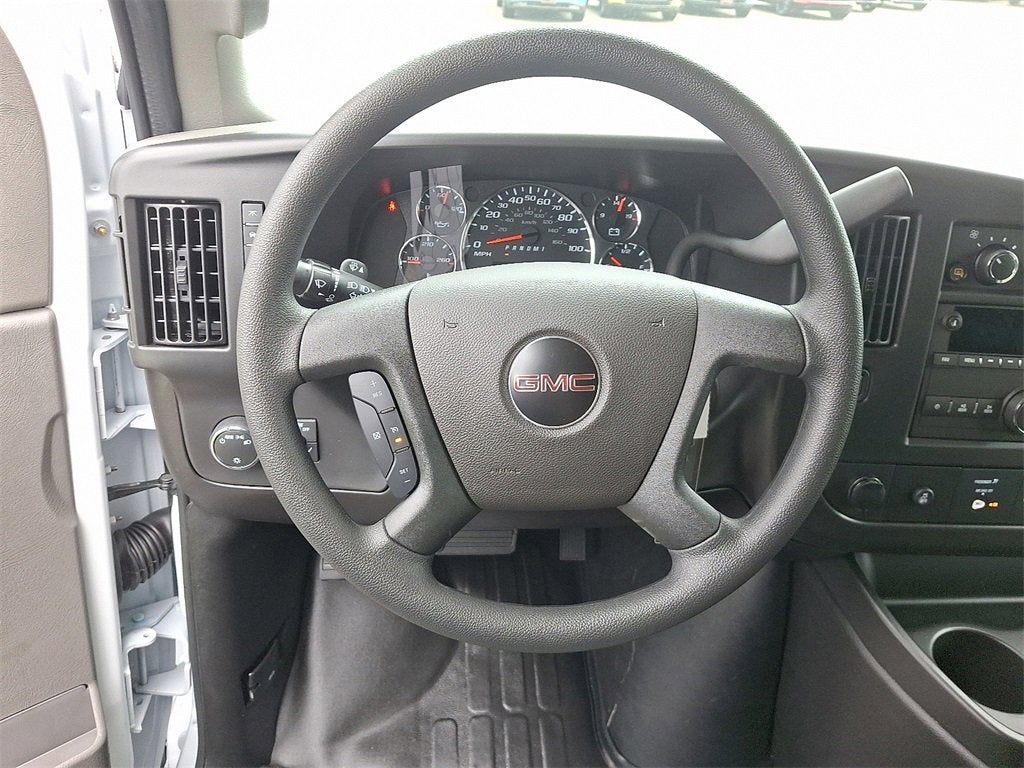 2025 GMC Savana Cargo 2500 Work Van