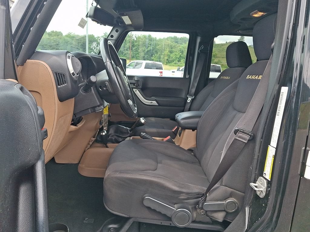2013 Jeep Wrangler Unlimited Sahara
