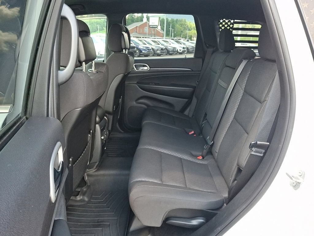 2018 Jeep Grand Cherokee Laredo E