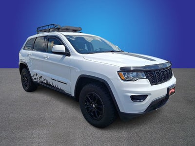 2018 Jeep Grand Cherokee Laredo E