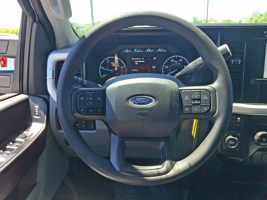 2023 Ford Super Duty F-550 DRW XL