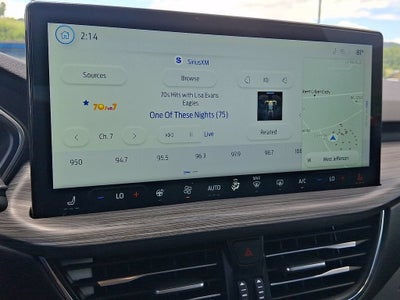 2025 Ford Escape Platinum