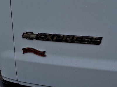 2019 Chevrolet Express Passenger 3500 LT