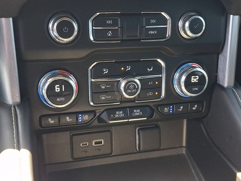 2023 GMC Yukon XL SLT