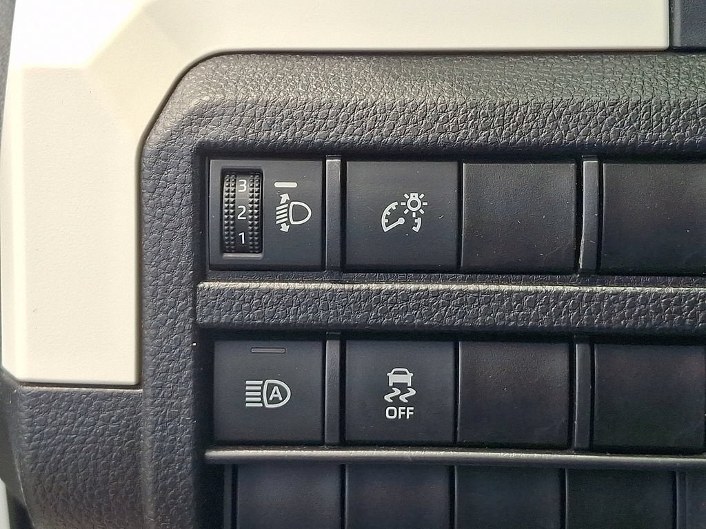 2024 Toyota Tacoma 4WD SR5