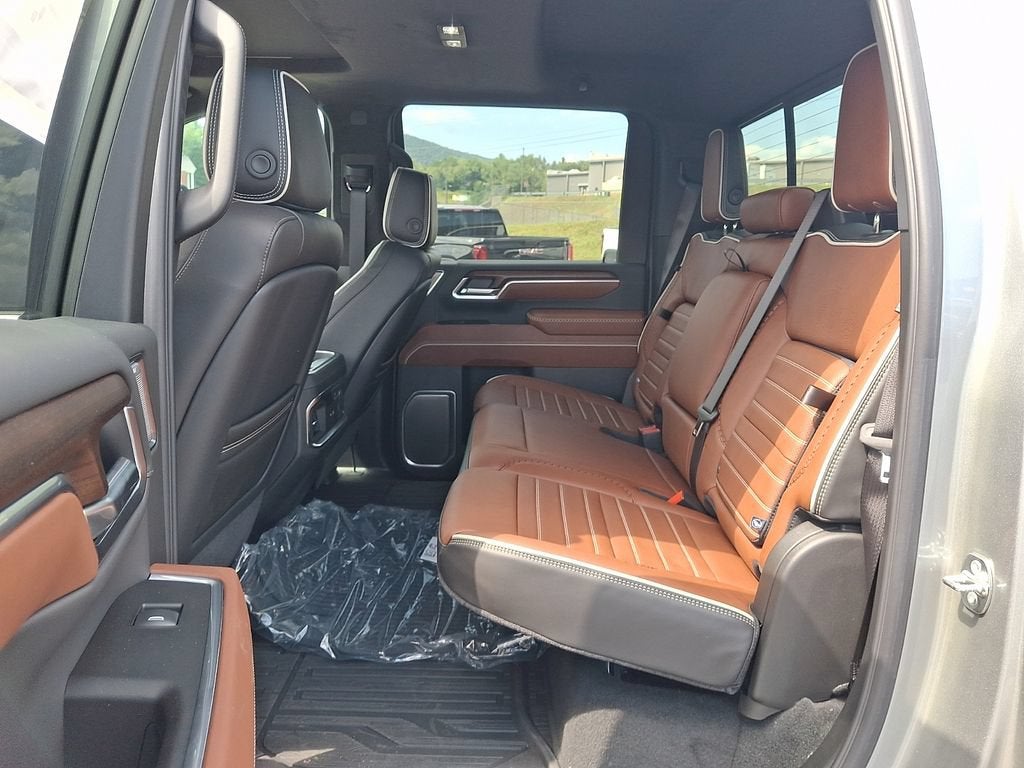 2026 GMC Sierra 3500 HD Denali Ultimate DRW