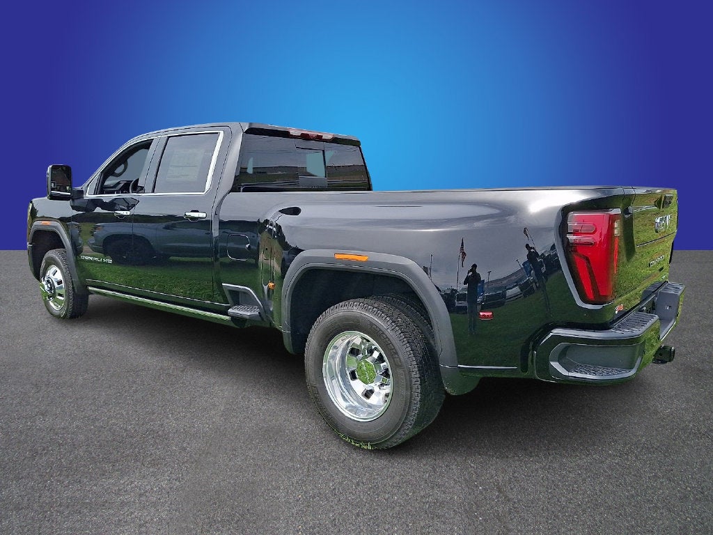 2026 GMC Sierra 3500 HD Denali Ultimate DRW