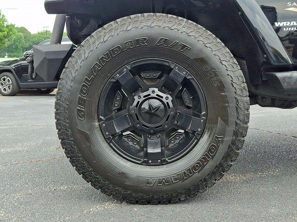 2013 Jeep Wrangler Unlimited Sahara