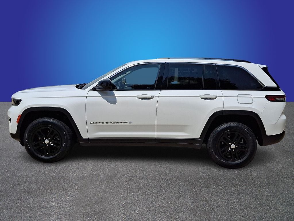 2023 Jeep Grand Cherokee Laredo