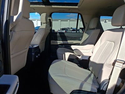 2024 Ford Expedition Platinum
