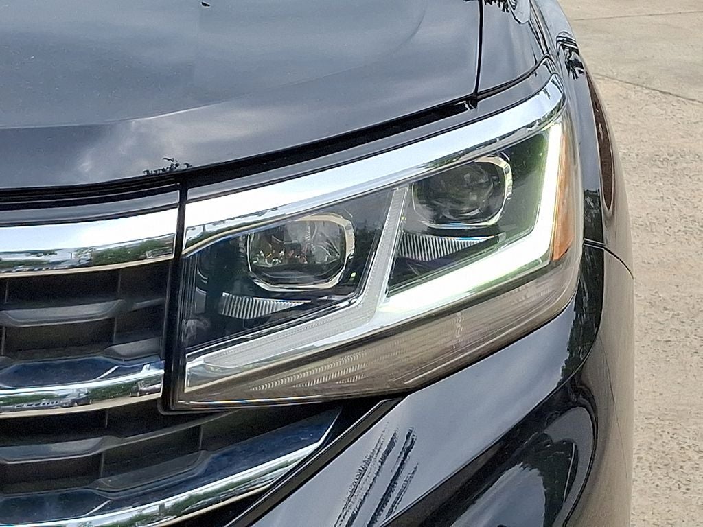 2022 Volkswagen Atlas 2.0T SE w/Technology