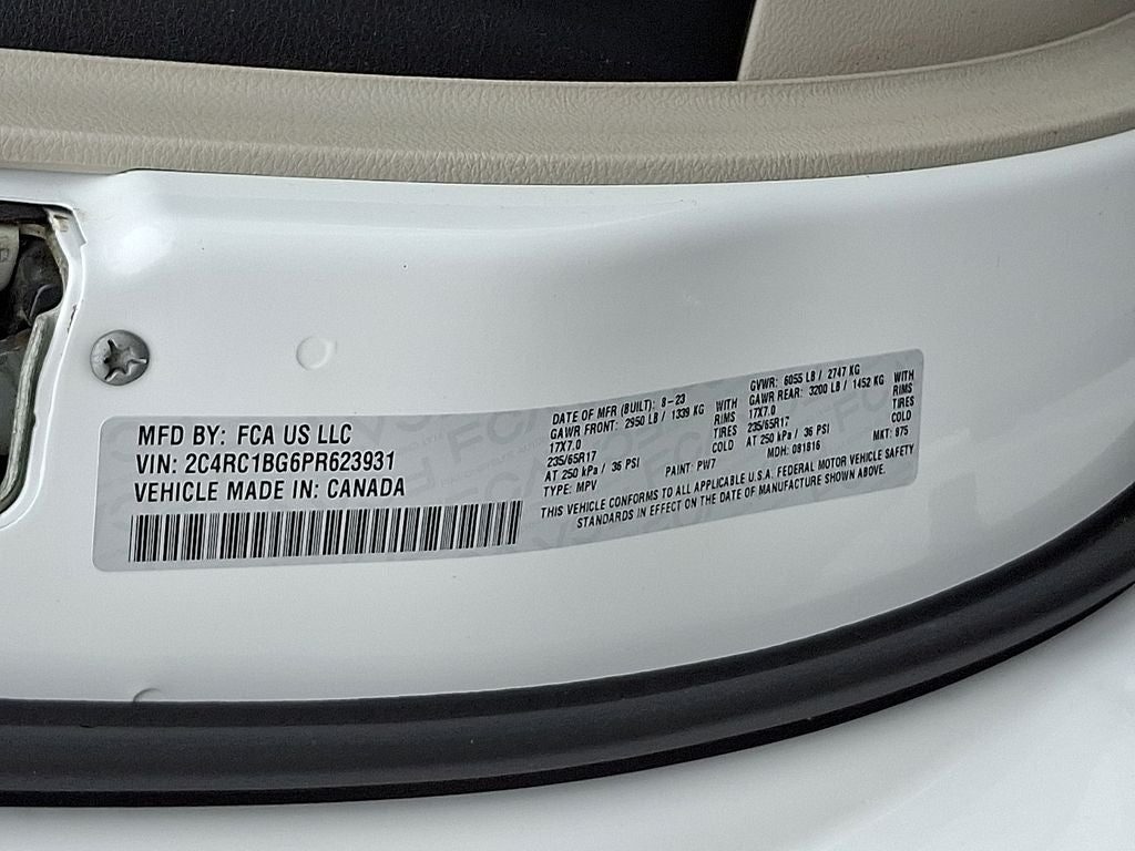2023 Chrysler Pacifica Touring L