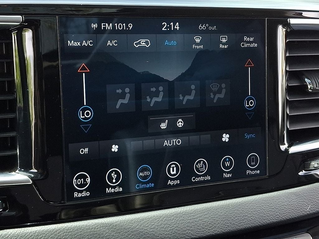 2019 Chrysler Pacifica Touring L Plus