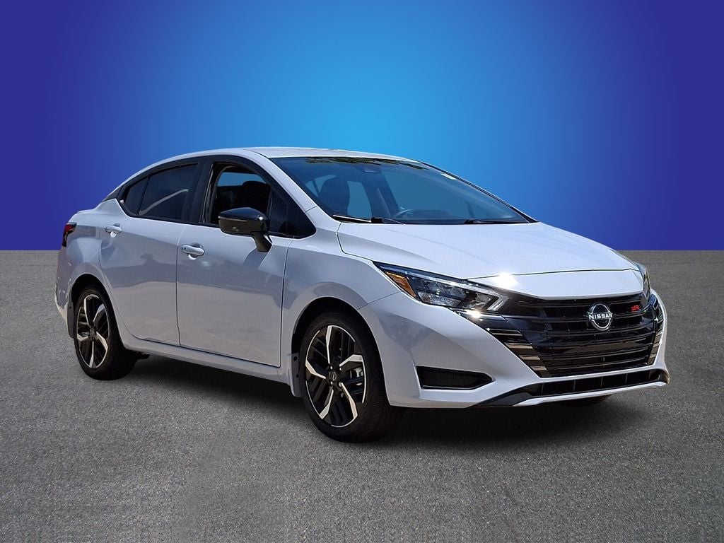 2025 Nissan Versa 1.6 SR