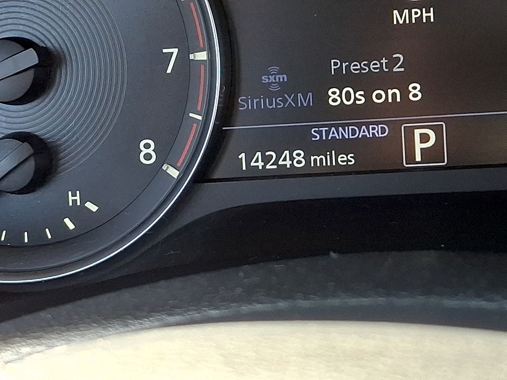 2022 INFINITI QX50 LUXE