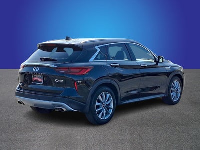 2022 INFINITI QX50 LUXE