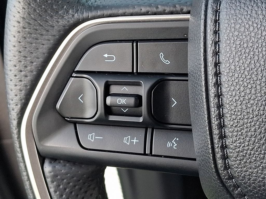 2025 Toyota Tacoma Hybrid TRD Sport