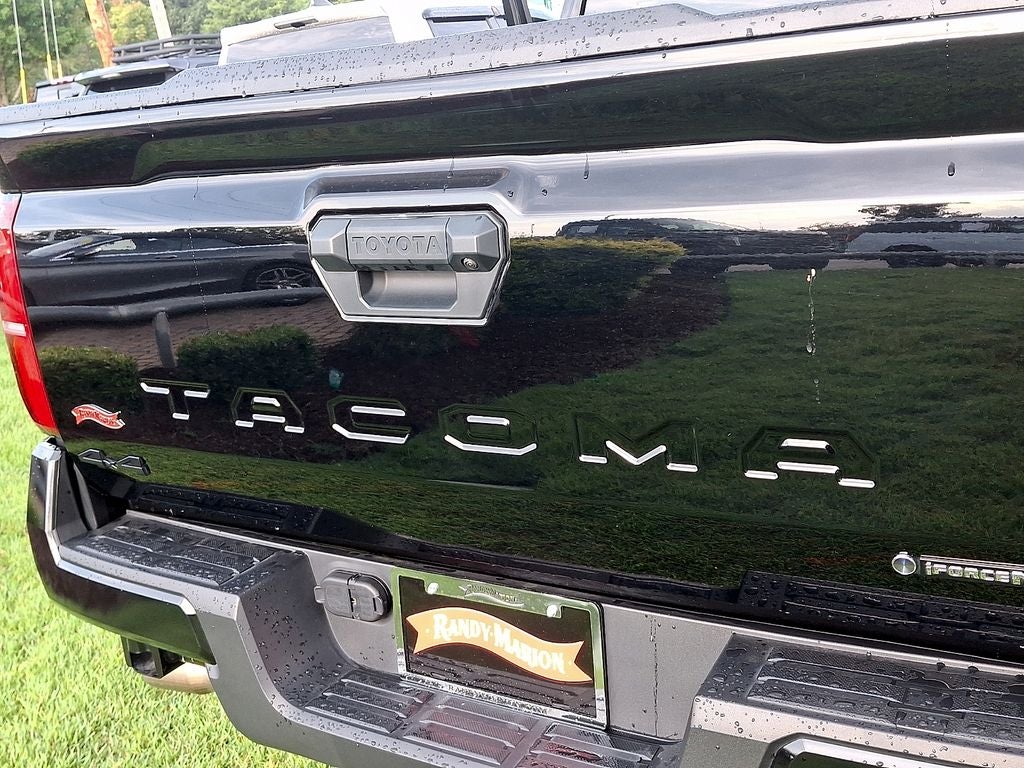 2025 Toyota Tacoma Hybrid TRD Sport