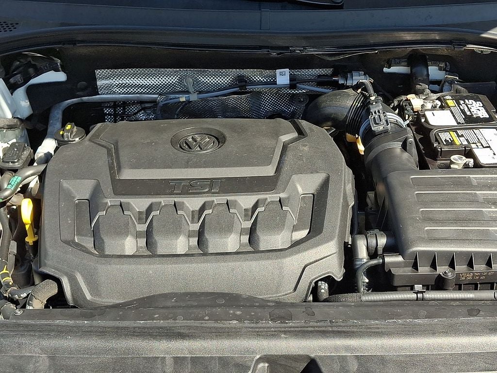 2021 Volkswagen Tiguan 2.0T SE R-Line Black