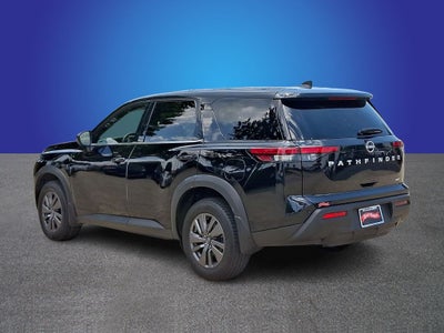 2024 Nissan Pathfinder S