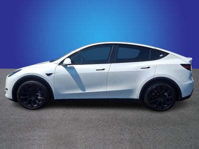 2024 Tesla Model Y Long Range