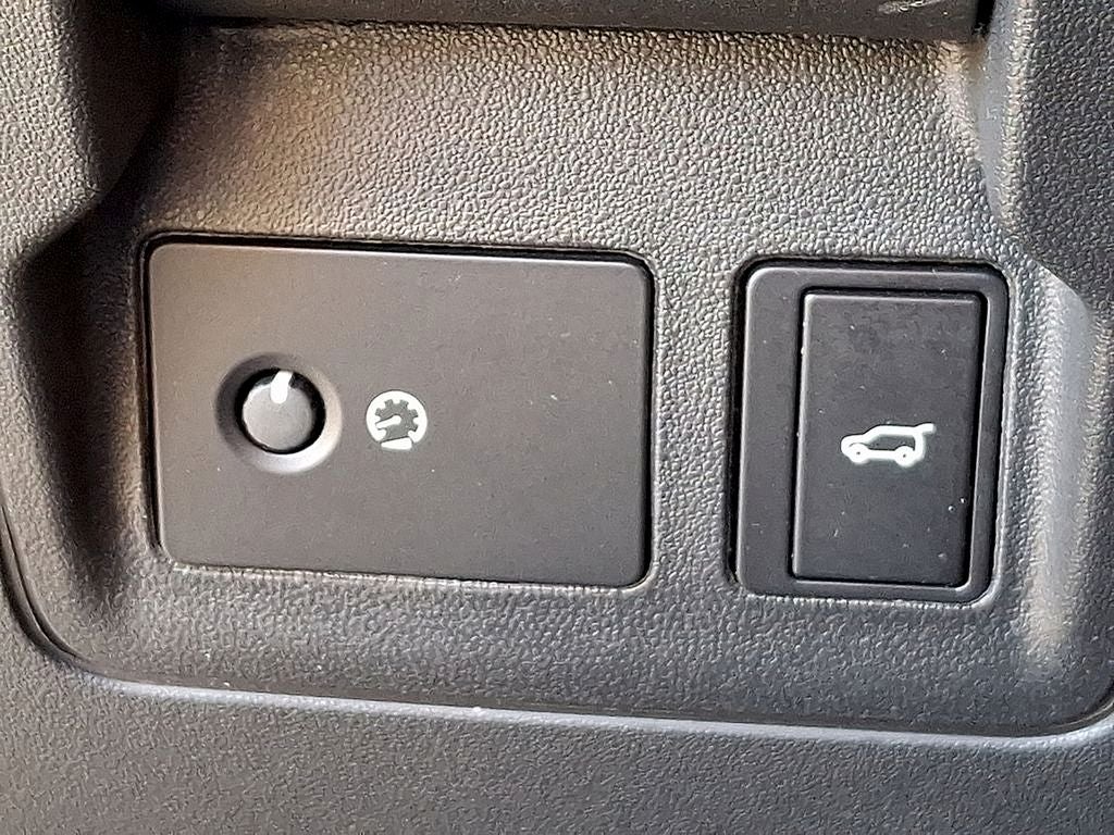 2025 Land Rover Range Rover Velar Dynamic SE