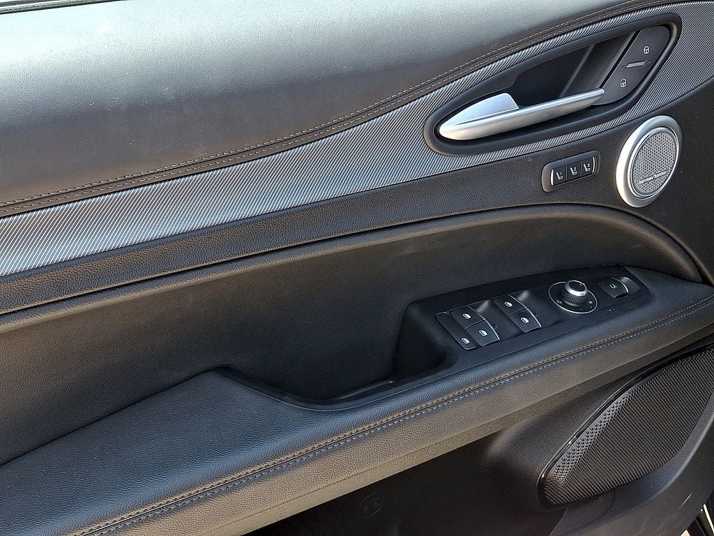 2024 Alfa Romeo Stelvio Competizione