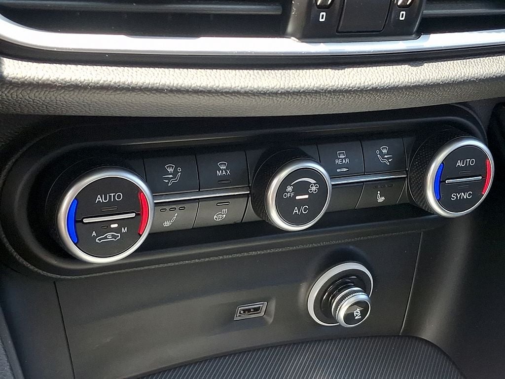 2024 Alfa Romeo Stelvio Competizione