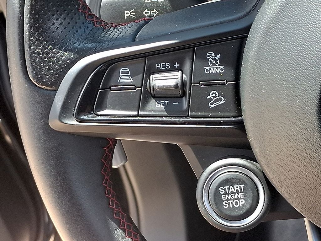 2024 Alfa Romeo Stelvio Competizione