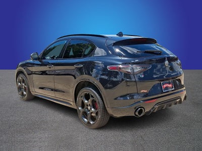 2024 Alfa Romeo Stelvio Competizione