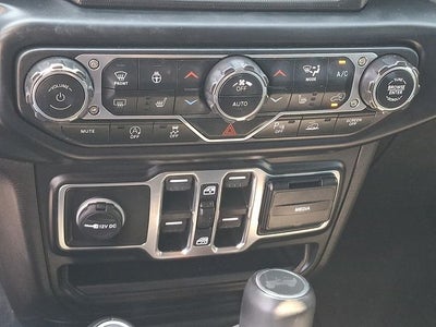 2022 Jeep Wrangler Sahara Altitude 4x4