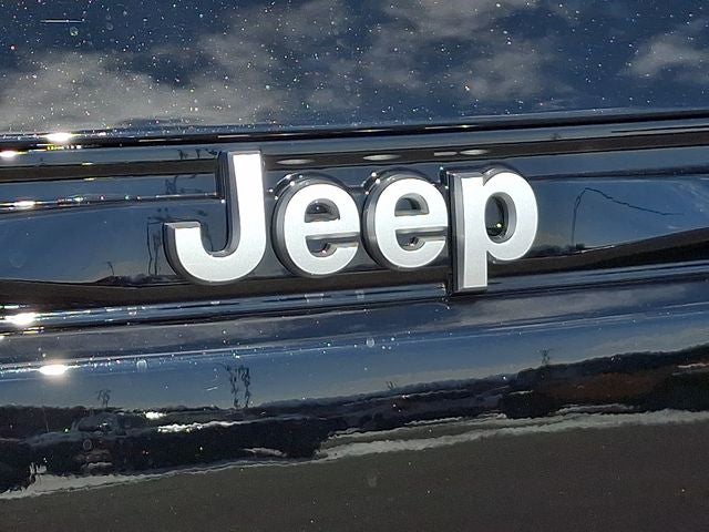 2026 Jeep Grand Cherokee GRAND CHEROKEE LAREDO X 4X4