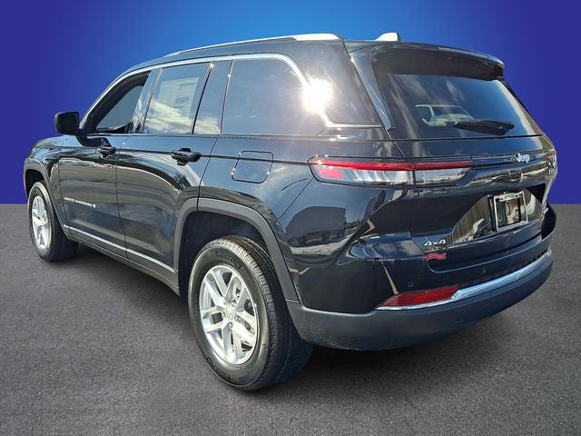 2026 Jeep Grand Cherokee GRAND CHEROKEE LAREDO X 4X4