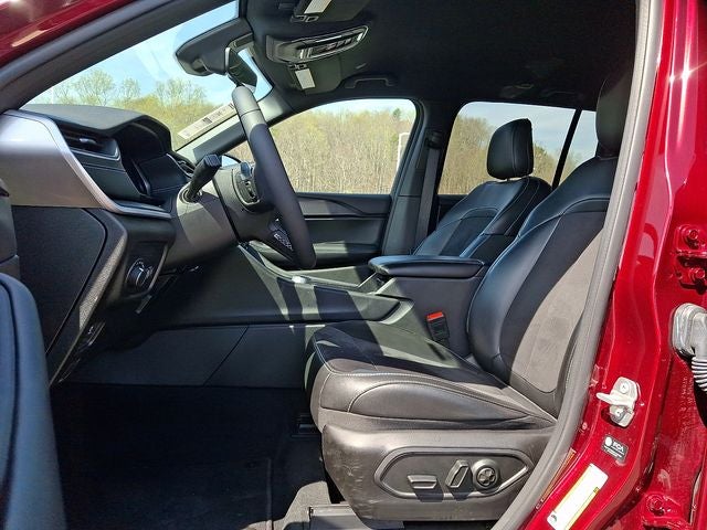 2025 Jeep Grand Cherokee Altitude 4x4