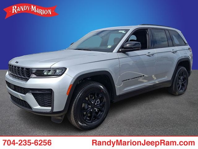 2026 Jeep Grand Cherokee GRAND CHEROKEE LAREDO ALTITUDE 4X4