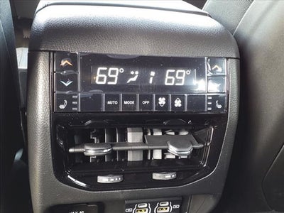 2023 Jeep Grand Cherokee Summit