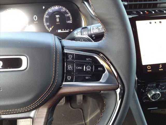 2023 Jeep Grand Cherokee Summit