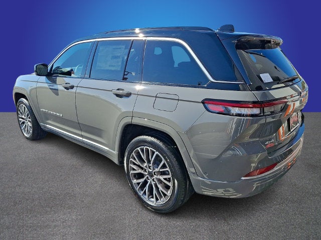2027 Jeep Grand Cherokee GRAND CHEROKEE SUMMIT 4X4