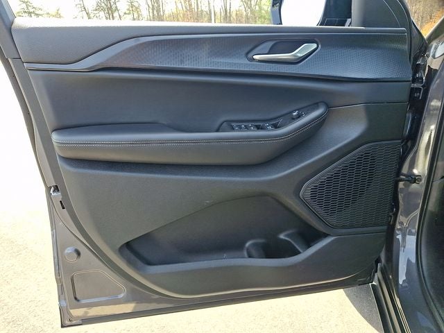 2024 Jeep Grand Cherokee L Altitude X 4x4