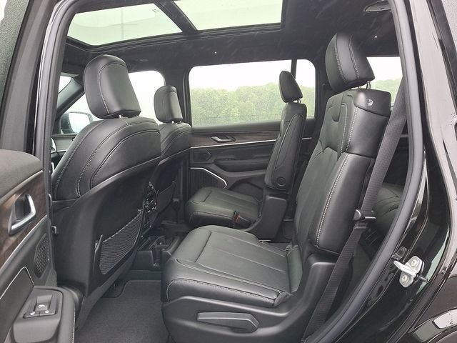 2026 Jeep Grand Cherokee L GRAND CHEROKEE L LIMITED RESERVE 4X4