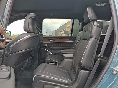 2026 Jeep Grand Cherokee L GRAND CHEROKEE L SUMMIT 4X4