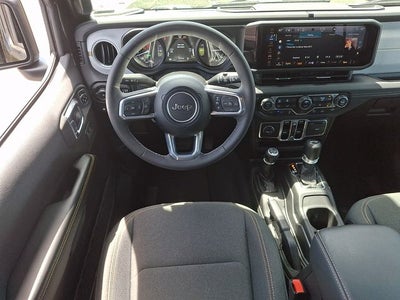 2025 Jeep Wrangler Sahara 4xe