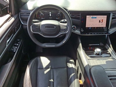 2023 Jeep Wagoneer L Series III 4x2