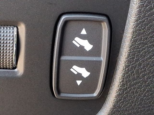 2023 Jeep Wagoneer L Series III 4x2