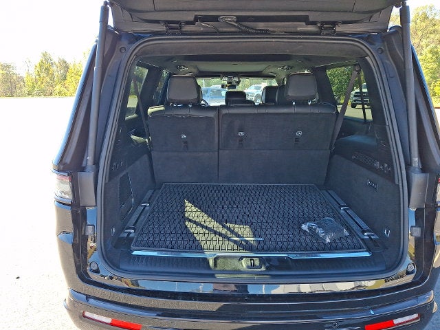 2024 Jeep Grand Wagoneer L Series II 4x4