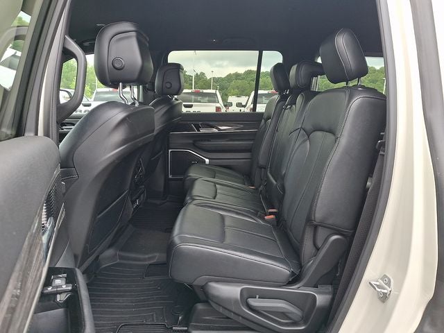 2022 Jeep Wagoneer Series II 4x4